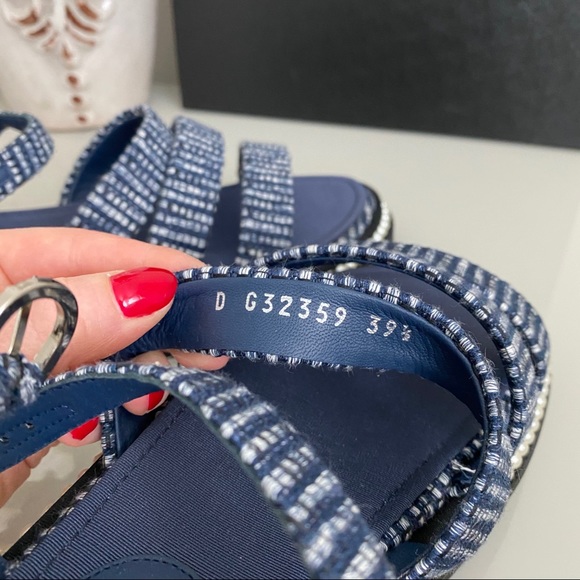 ✅ SOLD. NWT Chanel tweed sandals - Picture 10 of 12
